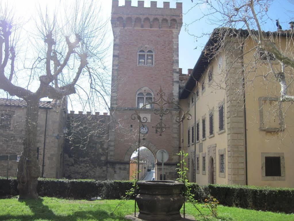 Hotel Il Ponte Cecina  Buitenkant foto