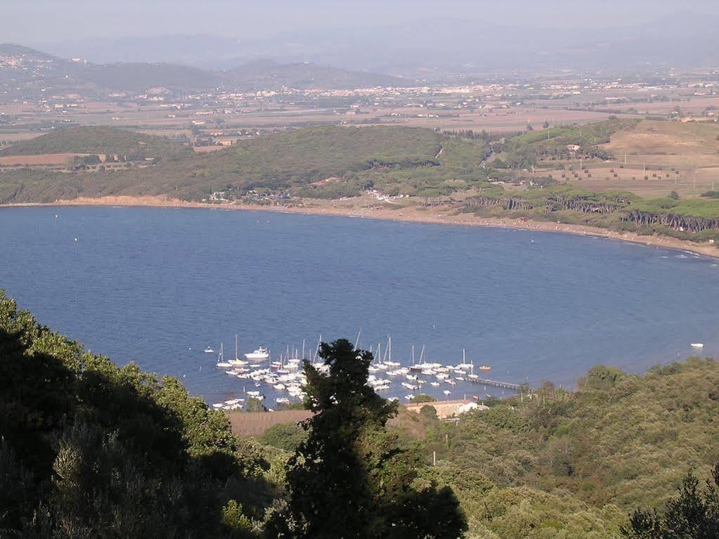 Hotel Il Ponte Cecina  Buitenkant foto